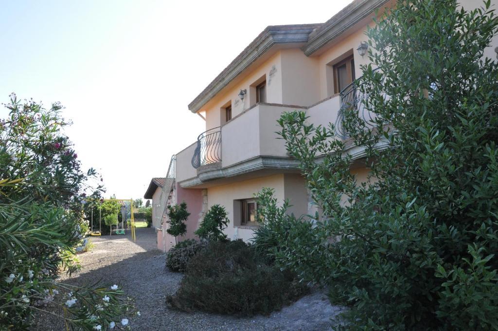 فيلا Agriturismo S'Aranada Marrùbiu المظهر الخارجي الصورة